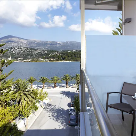 Otel Mouikis Kefalonia 3*