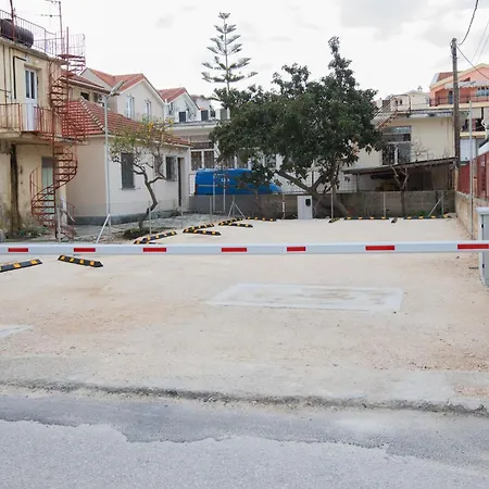 Отель Mouikis Kefalonia 3*
