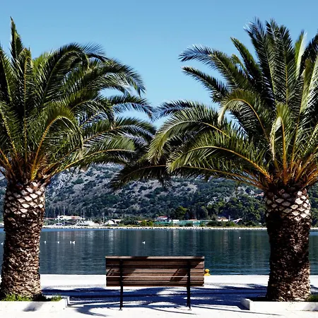 Mouikis Kefalonia Hotell
