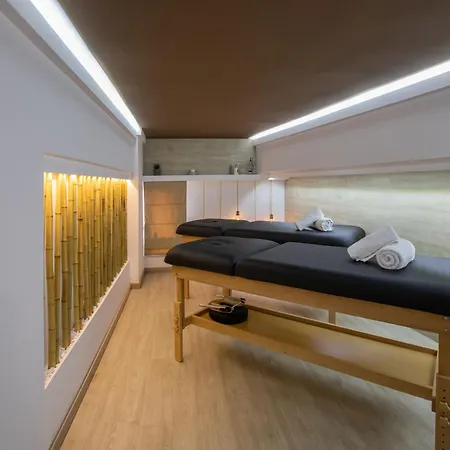 Mouikis Kefalonia Hotell