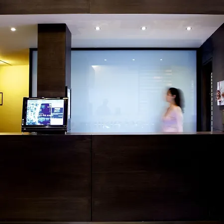 Hotel Mouikis Kefalonia 3*