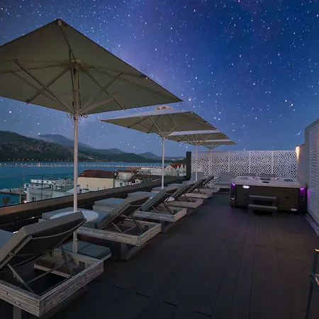 Otel Mouikis Kefalonia