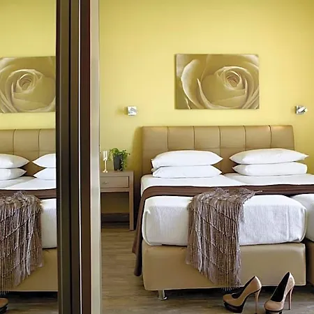 Hotell Mouikis Kefalonia Argostoli (Kefalonia)