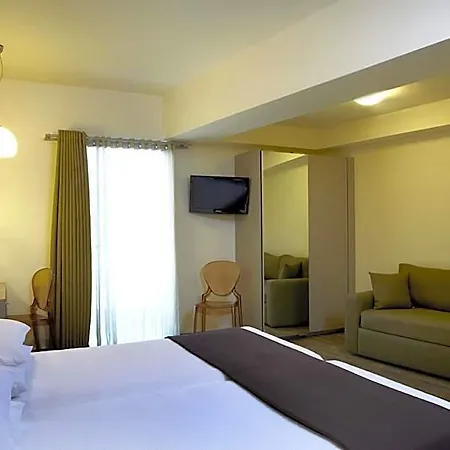 Mouikis Kefalonia Hotell 3*