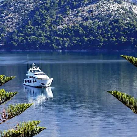 Hotell Mouikis Kefalonia