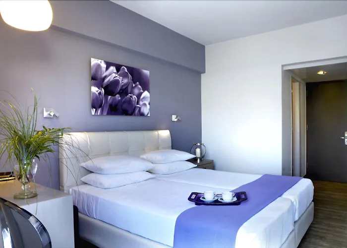 Hotel Mouikis Kefalonia 3*