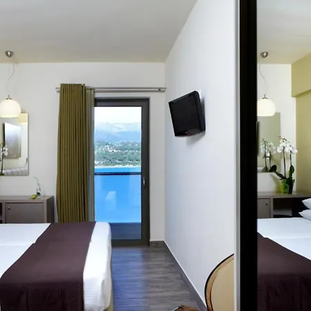 Mouikis Kefalonia Hotel 3*