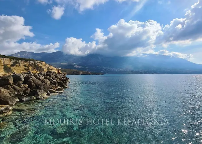 Отель Mouikis Kefalonia 3*