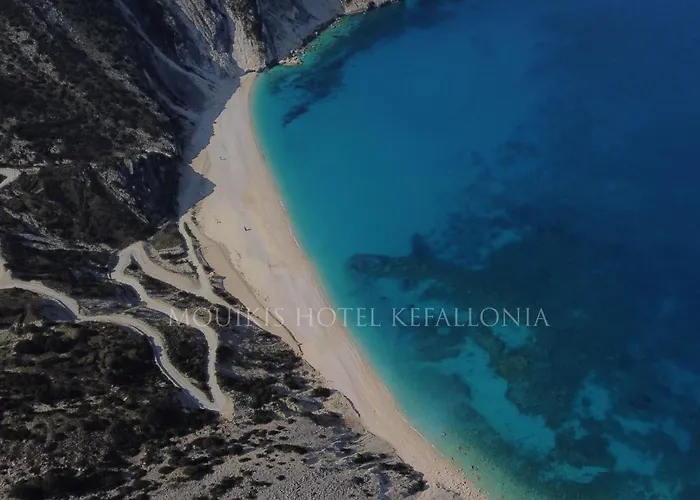 Mouikis Kefalonia Аргостолион